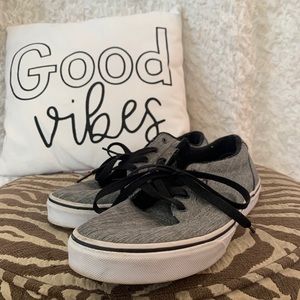 Vans grey canvas skate shoes (youth 7 = women’s 9)